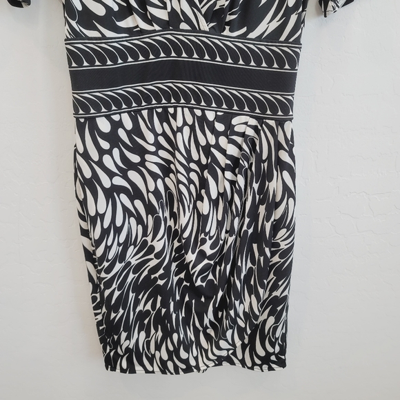 BCBGMaxAzria Black & White Combo Jersey Knit Dress Women's Size XS - Picture 12 of 14